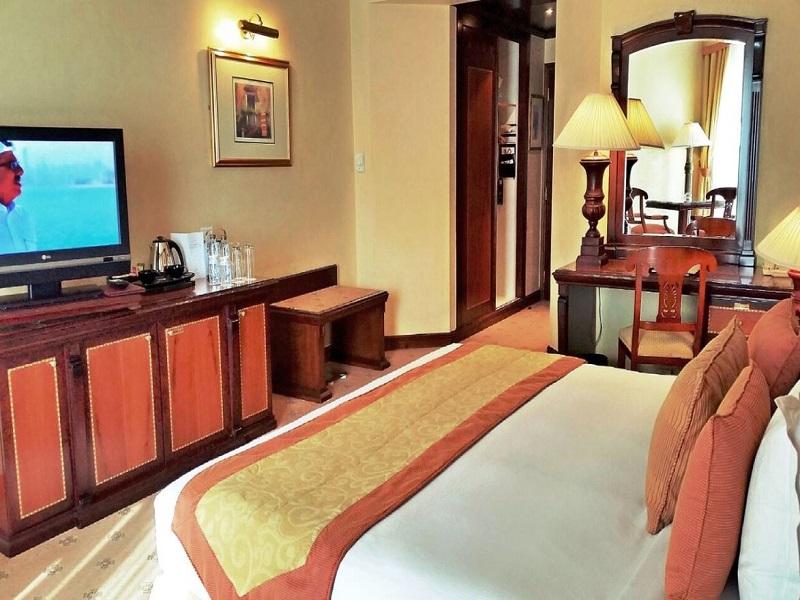 Knight Castle Hotel Dubai Exterior foto A room at the hotel