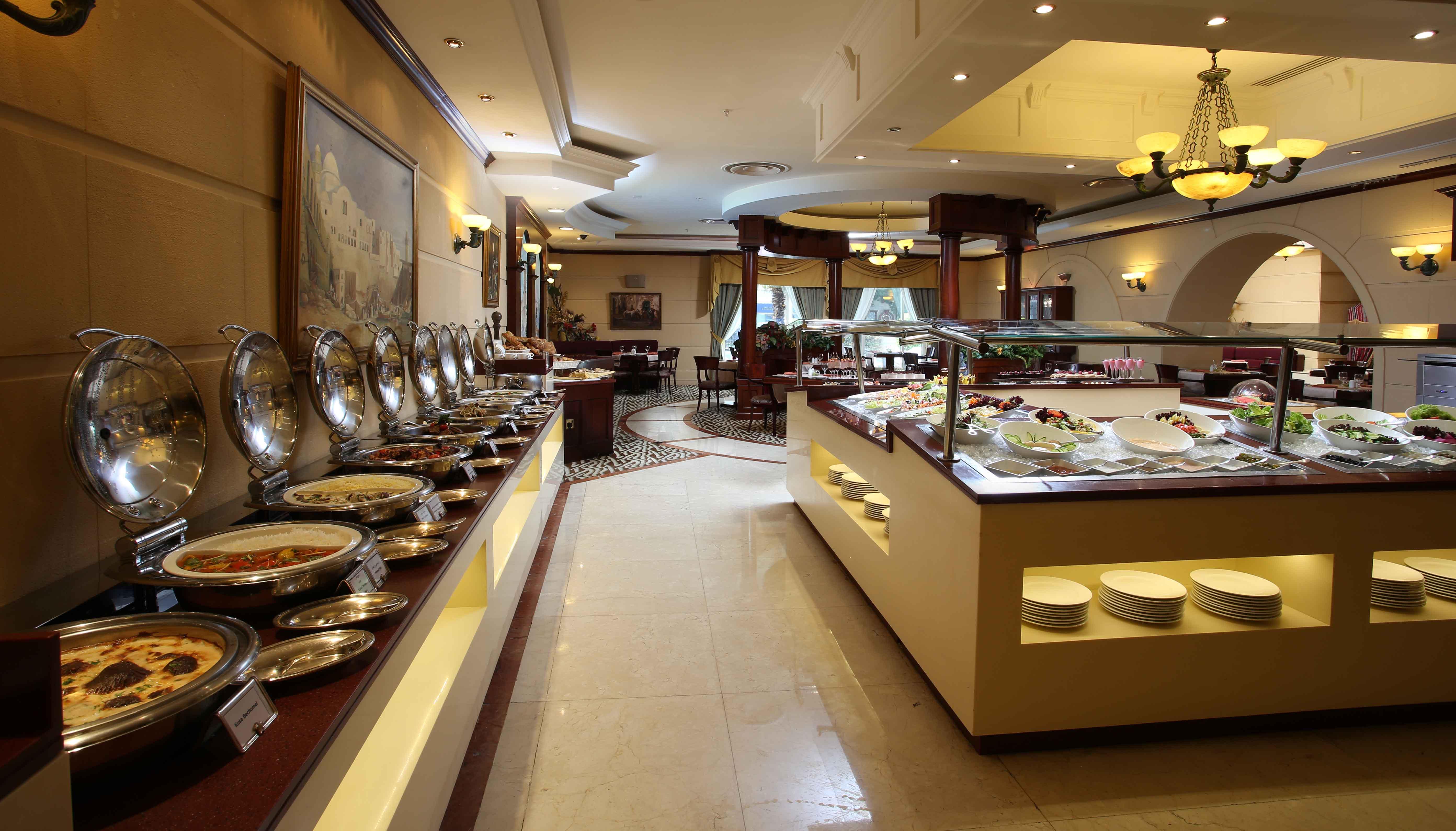 Knight Castle Hotel Dubai Exterior foto The buffet at the hotel