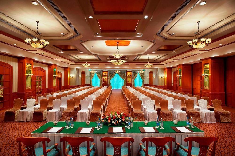Knight Castle Hotel Dubai Exterior foto The Royal Ballroom